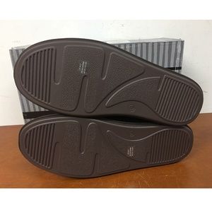 kirkland signature men's shearling clog slipper